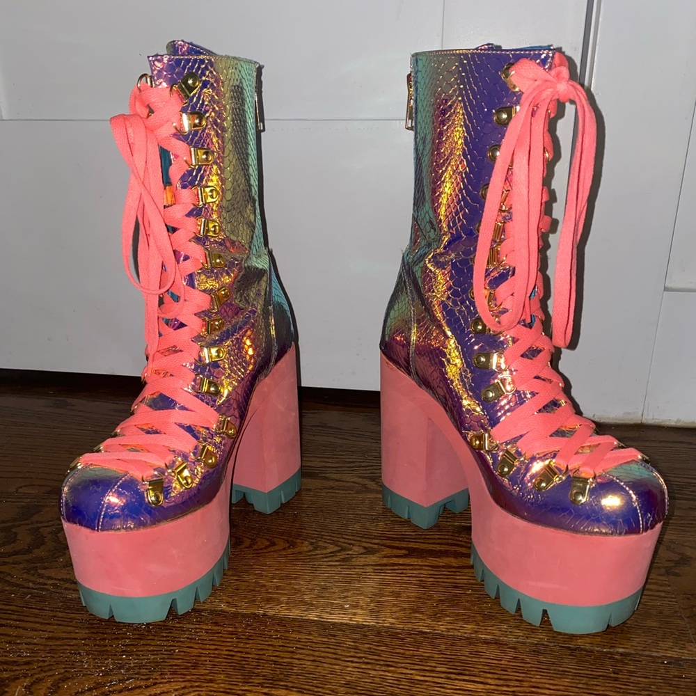 Club Exx Iridescent Platform Boots US 8 - Picture 2 of 5